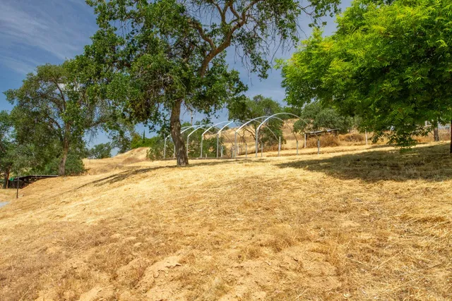 $475,000 | 33708 Bronco Lane, Squaw Valley, CA 93675