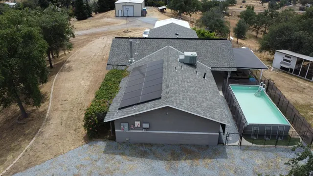 $475,000 | 33708 Bronco Lane, Squaw Valley, CA 93675