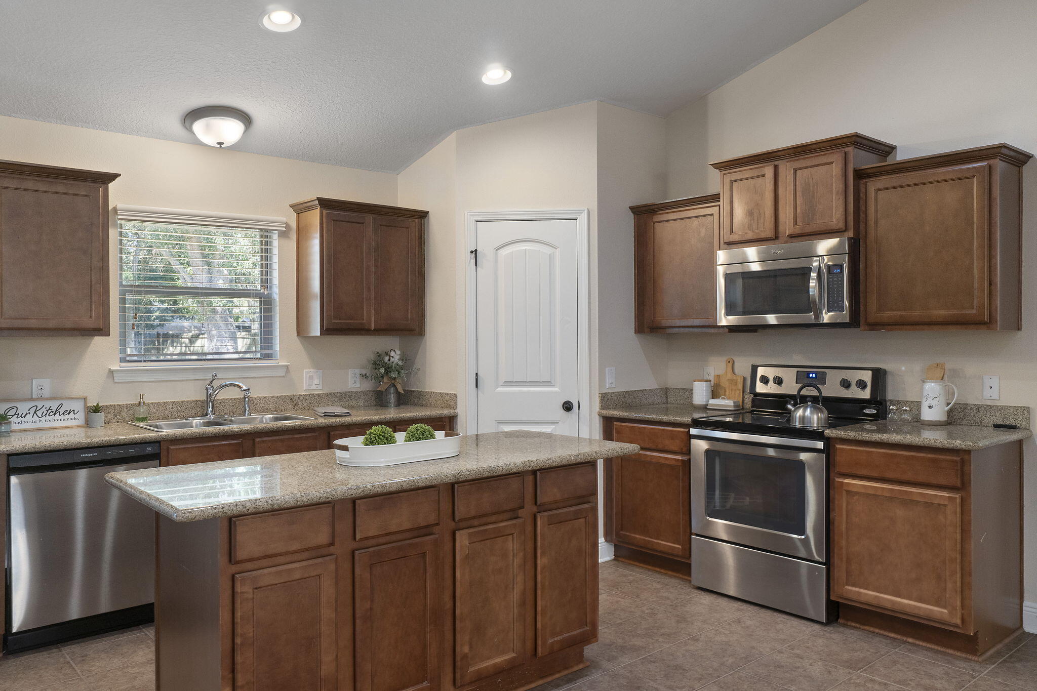 5607 Cane Syrup Circle Pace, FL 32571 - Photo 20 of 54