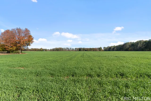 $150,000 | 529 68th Street, Unit 1, South Haven, MI 49090