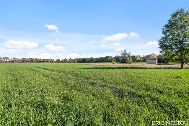 $150,000 | 529 68th Street, Unit 1, South Haven, MI 49090