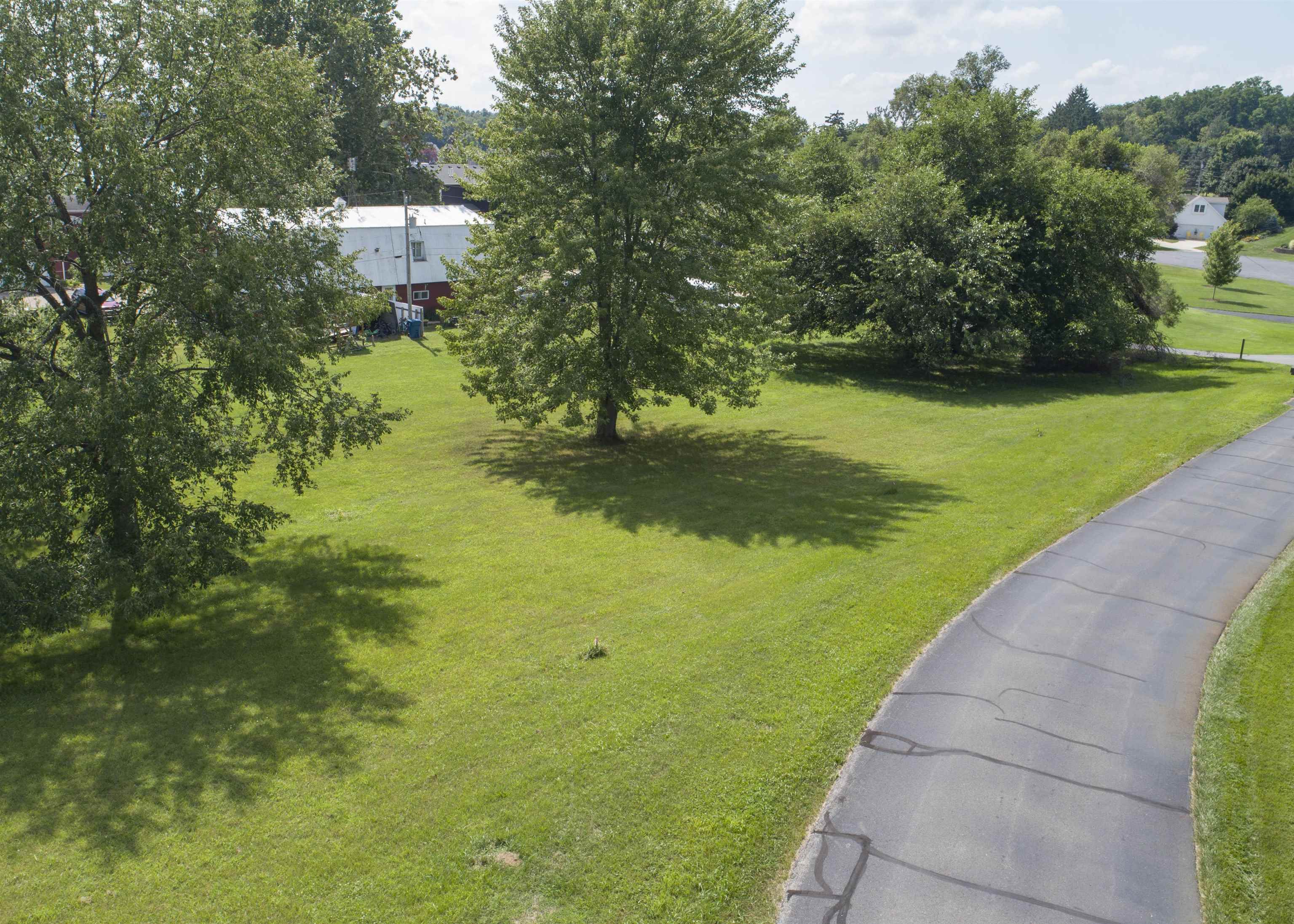 6490 West Orland Road Angola, IN 46703 - Photo 4 of 14 Gallery Image 4