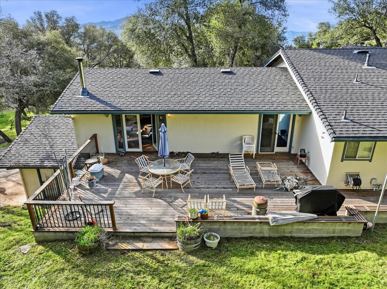 51590 Coyote Ridge Road Oakhurst, CA 93644 - Photo 40 of 49