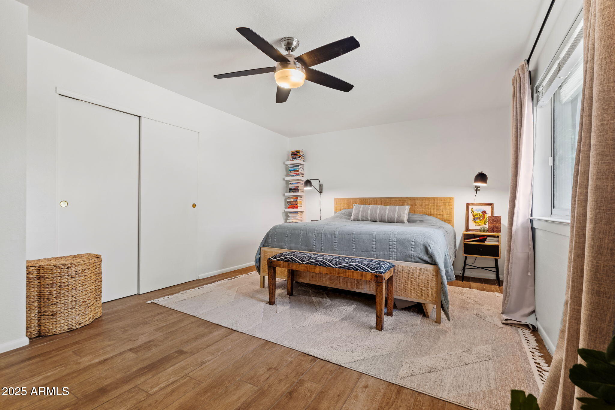 344 West Thunderbird Road Phoenix, AZ 85023 - Photo 27 of 53 Primary Bedroom