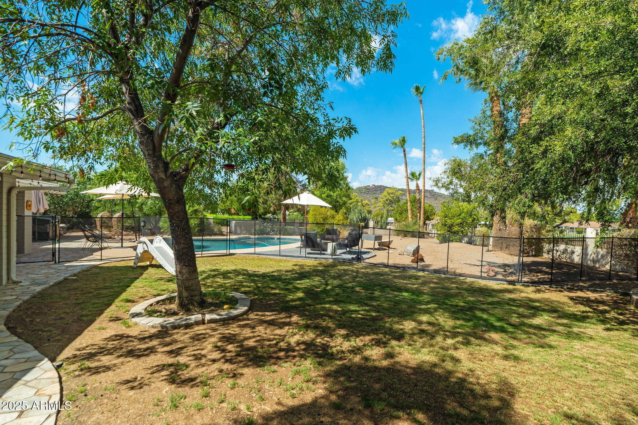 344 West Thunderbird Road Phoenix, AZ 85023 - Photo 36 of 53 49-web-or-mls-Done-44