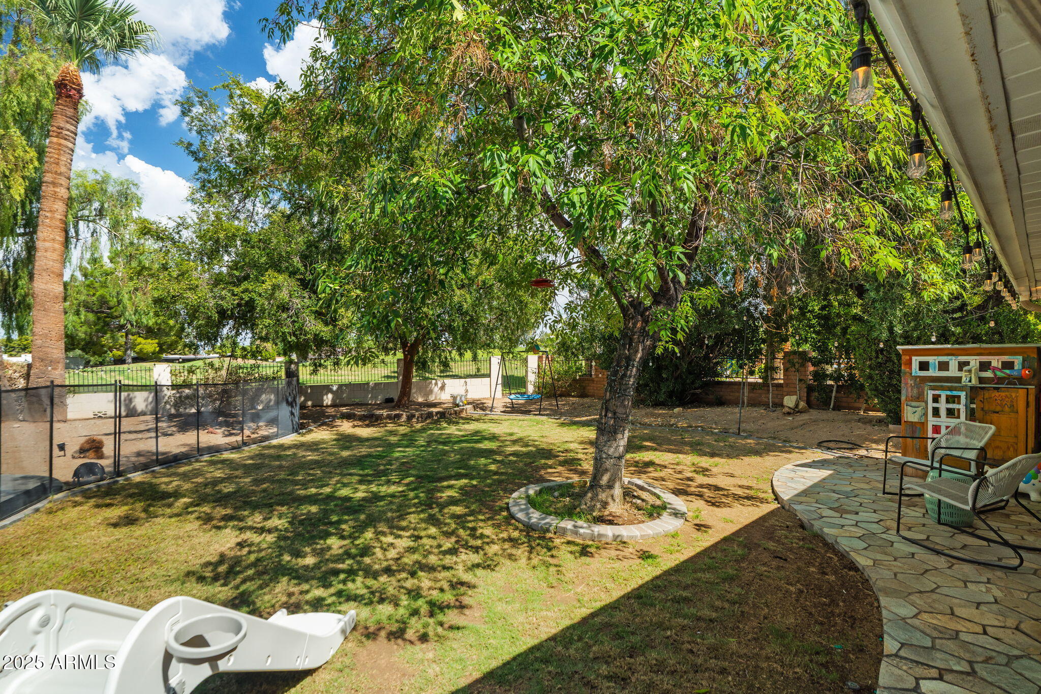344 West Thunderbird Road Phoenix, AZ 85023 - Photo 38 of 53 51-web-or-mls-Done-46