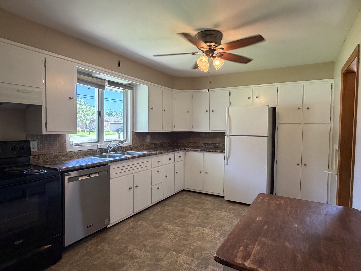 263 North Park Road Herscher, IL 60941 - Photo 9 of 20 Gallery Image 9