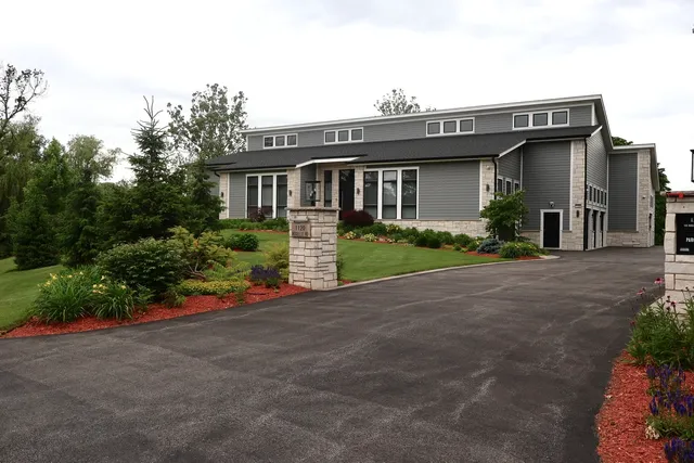 $1,699,000 | 1120 Roselle Road, Inverness, IL 60067