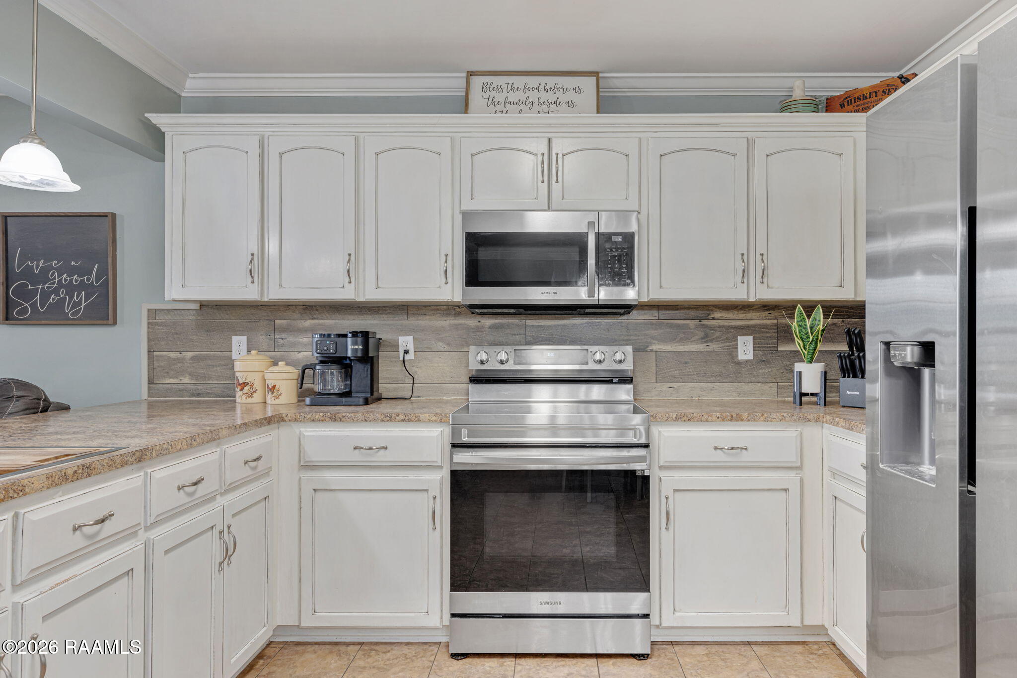 1020 Calais Loop Breaux Bridge, LA 70517 - Photo 9 of 23 9-web-or-mls-1020 Calais Loop-9