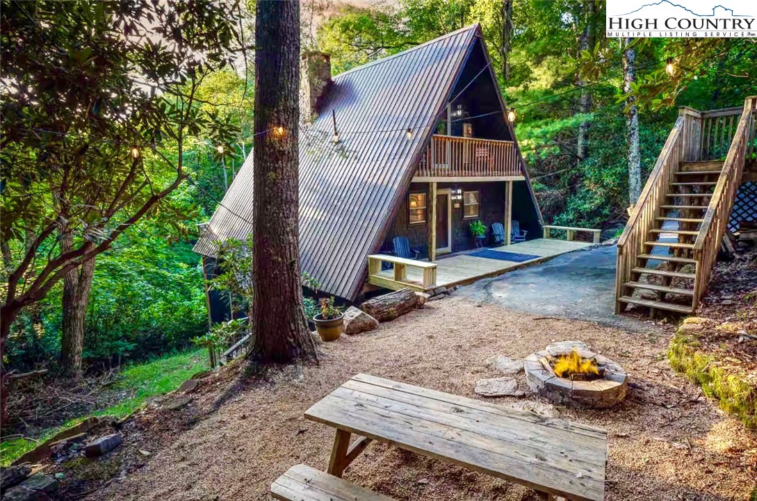 a view of an outdoor sitting area with chairs