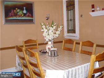 7493 Briar Road Philadelphia, PA 19138 - Photo 5 of 10 Dining Room