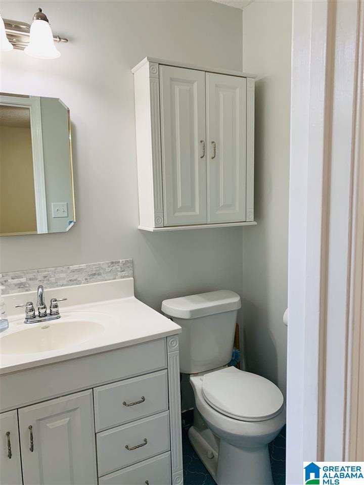 2515 Ridgebrook Road Fultondale, AL 35068 - Photo 13 of 34