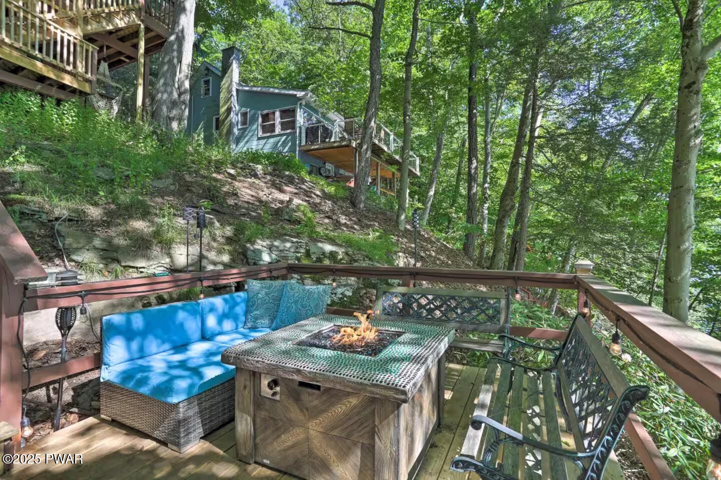 200 Lennon Road Greentown, PA 18426 - Photo 7 of 51 02e-Landing area