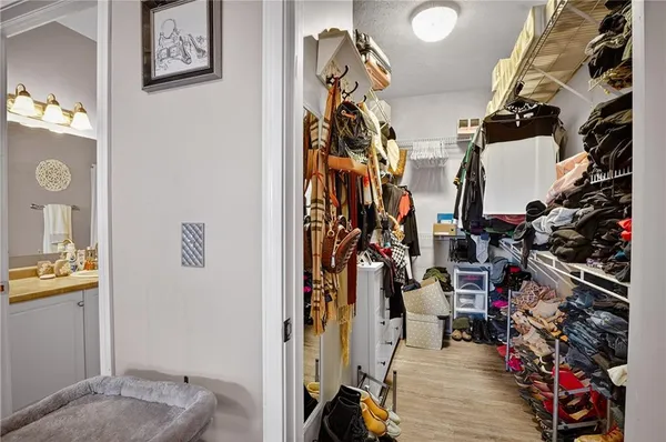 a view of walk in closet