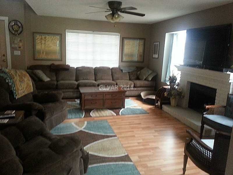 112 Menta Court Henderson, NV 89074 - Photo 13 of 18 Family Room.