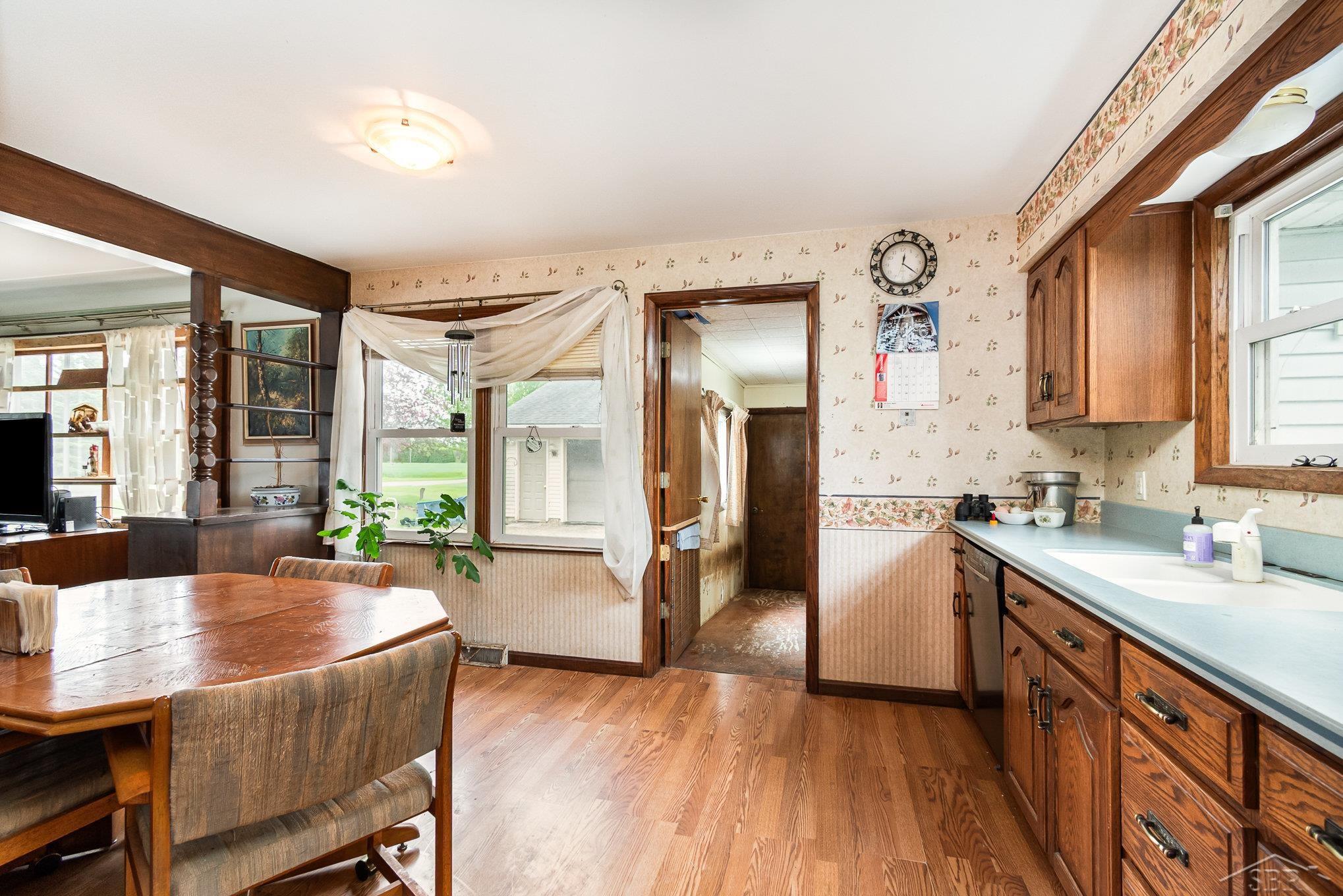 2430 4 Mile Road Kawkawlin, MI 48631 - Photo 4 of 23