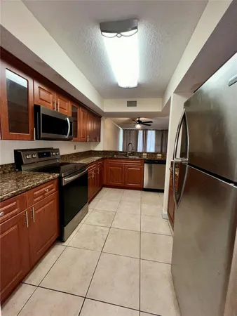 $2,100 | 8266 Northwest 24th Street, Unit 8266, Coral Springs, FL 33065