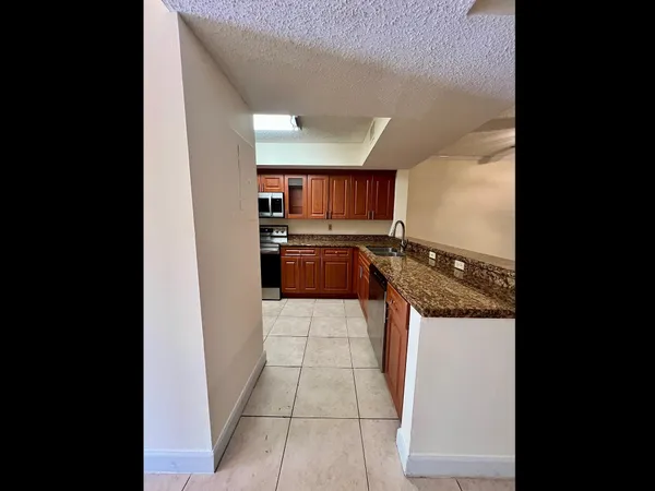 $2,100 | 8266 Northwest 24th Street, Unit 8266, Coral Springs, FL 33065