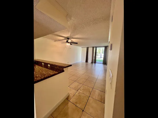 $2,100 | 8266 Northwest 24th Street, Unit 8266, Coral Springs, FL 33065