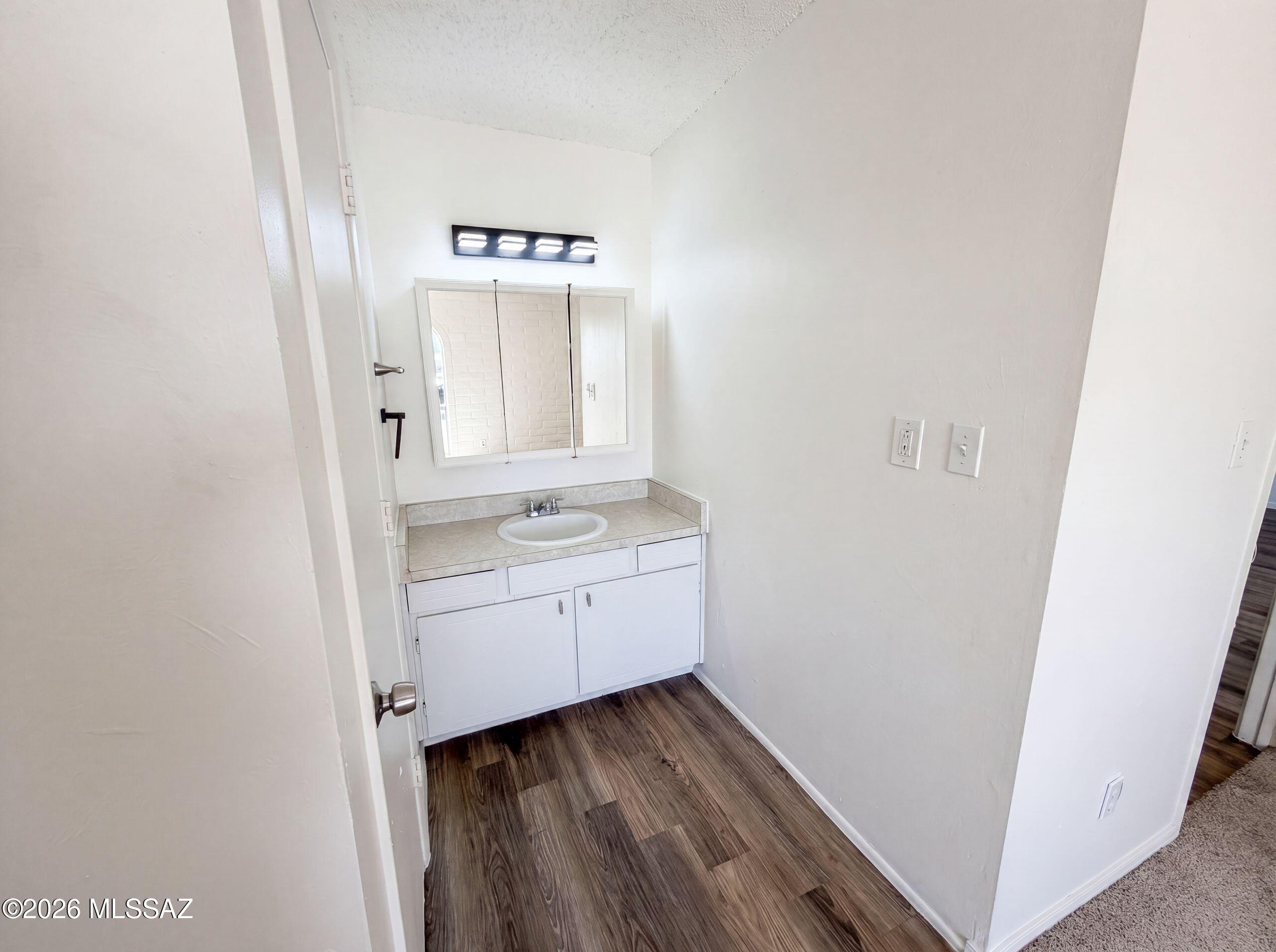 2704 South Lands End Road Tucson, AZ 85713 - Photo 12 of 18 listing_11