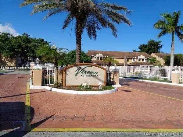 $1,970 | 2241 Southwest 80th Terrace, Unit 2241, Miramar, FL 33025