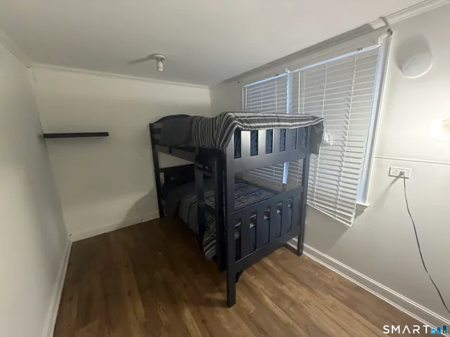 $3,000 | 130 Spring Street, Glastonbury, CT 06033