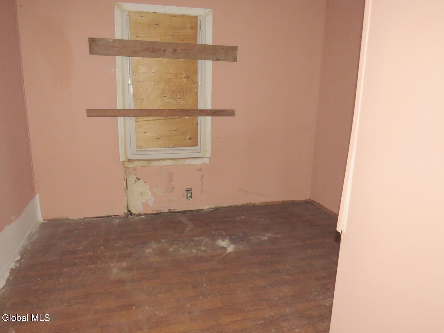 191 Meehan Road Mechanicville, NY 12118 - Photo 29 of 74 IMG_0026.JPG_15