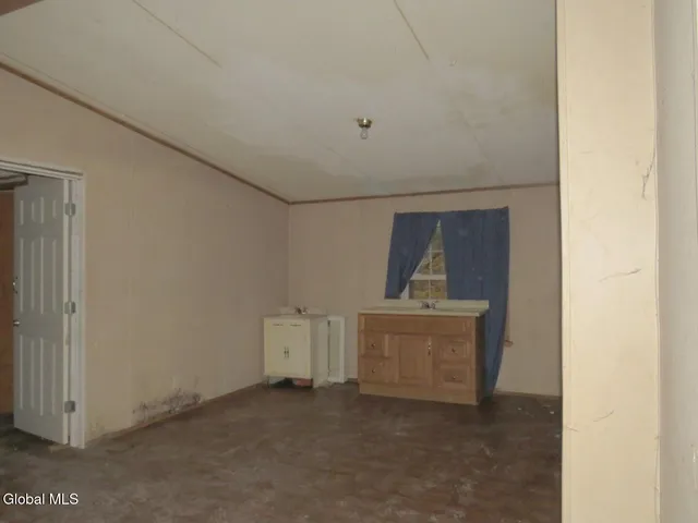 $189,900 | 191 Meehan Road, Mechanicville, NY 12118