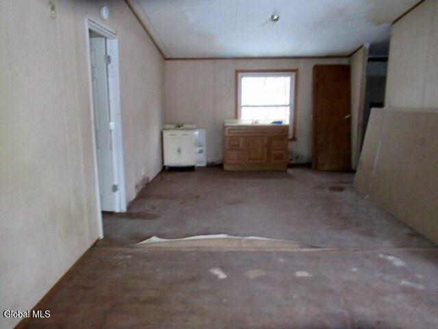 191 Meehan Road Mechanicville, NY 12118 - Photo 38 of 74 Living_Area_49