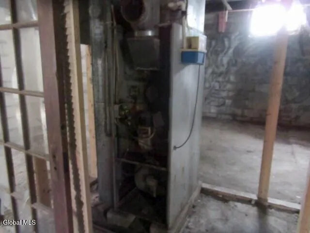 $189,900 | 191 Meehan Road, Mechanicville, NY 12118