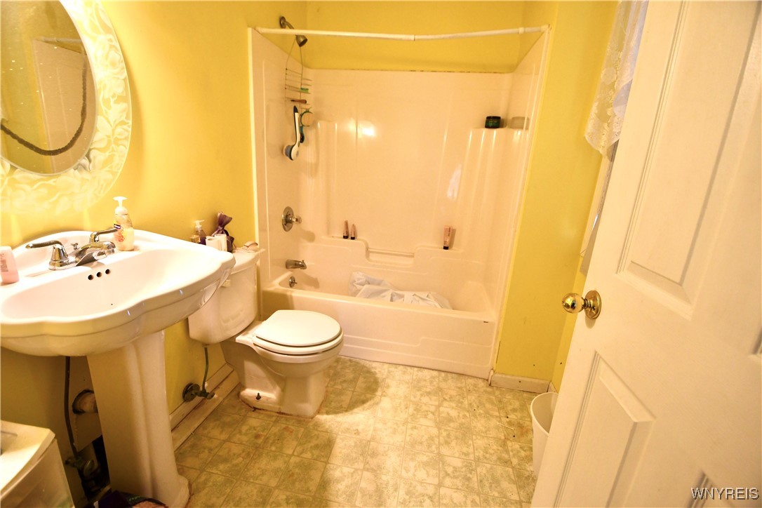 12469 McNeeley Road Newstead, NY 14001 - Photo 16 of 25