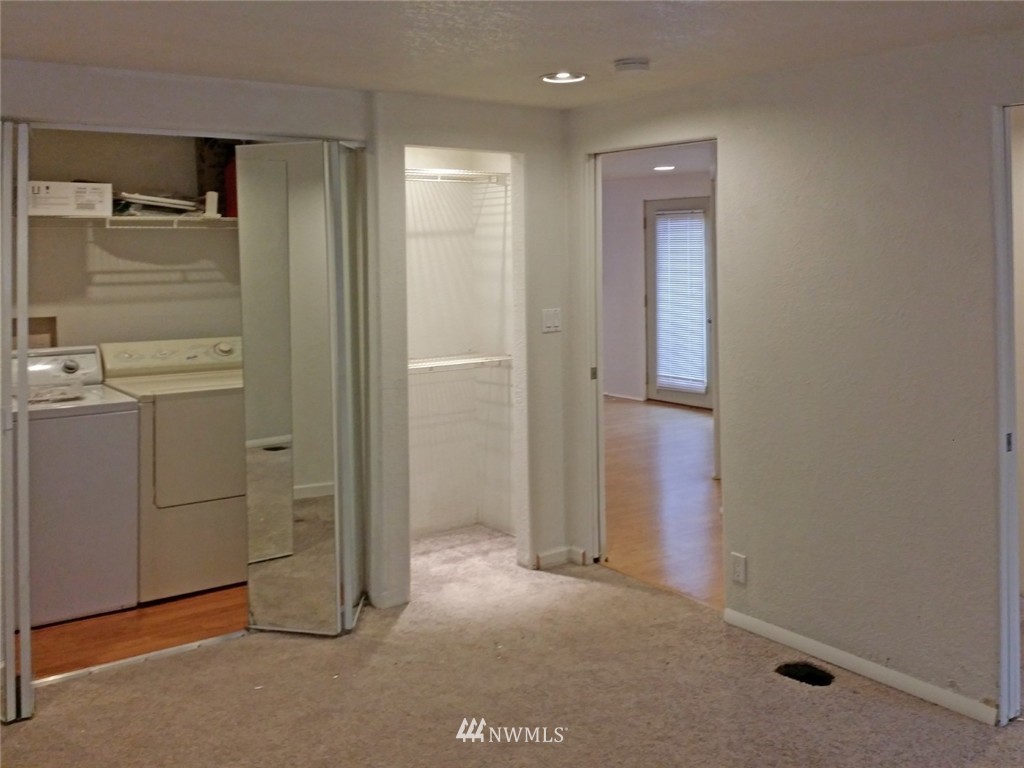19007 126th Avenue Northeast Bothell, WA 98011 - Photo 10 of 15 an empty room with closet