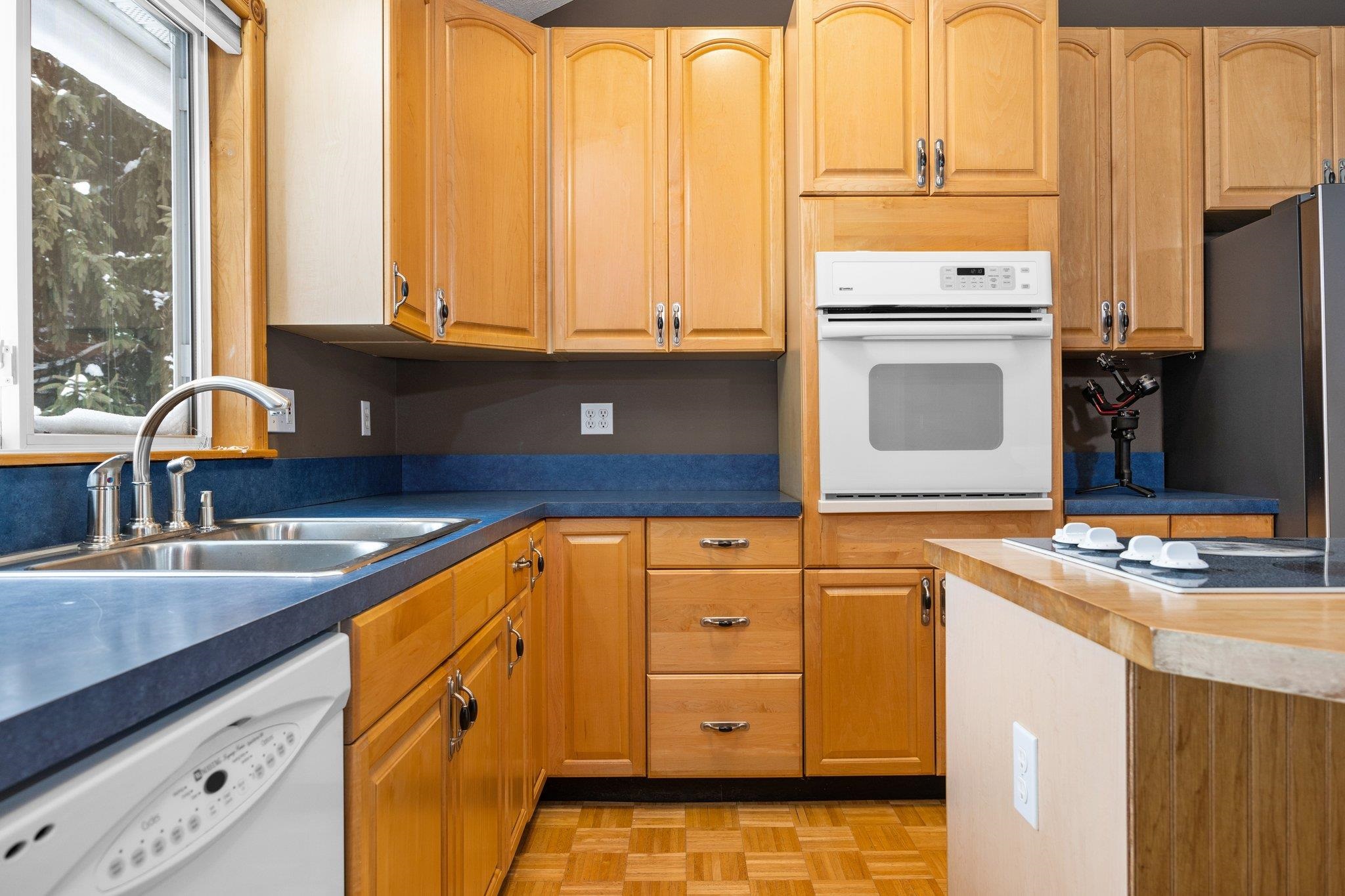 6116 Cedar Run Road Traverse City, MI 49684 - Photo 6 of 61