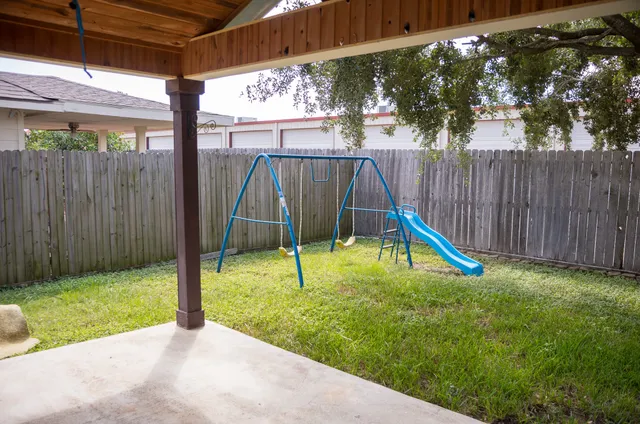 $259,950 | 6015 South Brenwood Drive, Katy, TX 77449