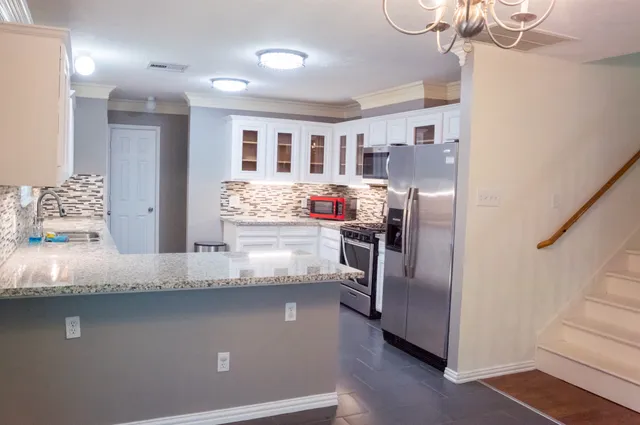 $259,950 | 6015 South Brenwood Drive, Katy, TX 77449