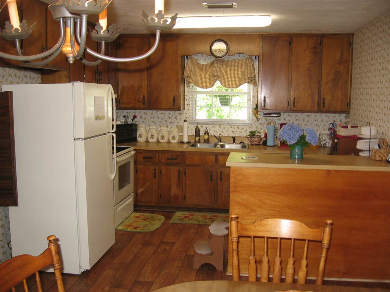 1328 Lansdowne Road Tallahassee, FL 32317 - Photo 10 of 23 Gallery Image 10