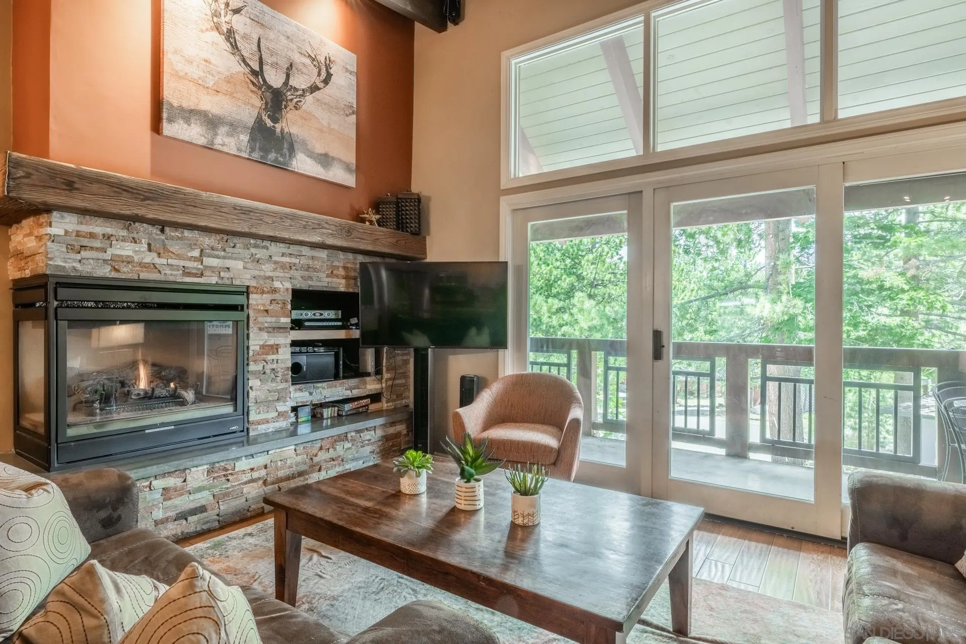 50 Hidden Valley Road, Unit 12 Mammoth Lakes, CA 93546 - Photo 4 of 43 Gallery Image 4