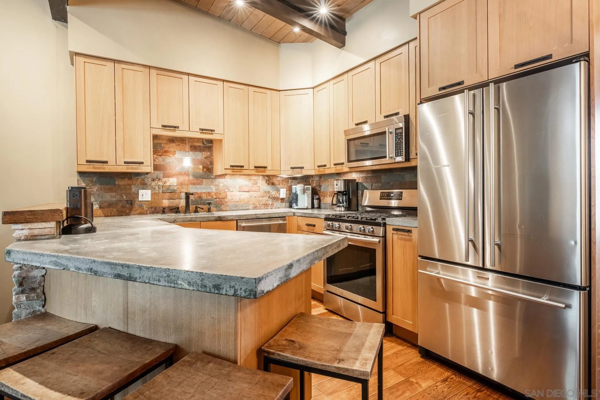 50 Hidden Valley Road, Unit 12 Mammoth Lakes, CA 93546 - Photo 10 of 43 Gallery Image 10