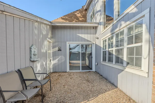 a house view with a outdoor space