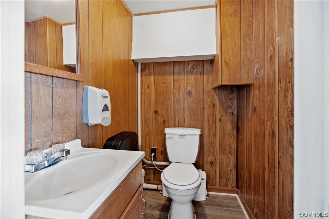 11252 Cauthorne Road Glen Allen, VA 23059 - Photo 28 of 45 a white toilet sitting next to a bathroom sink