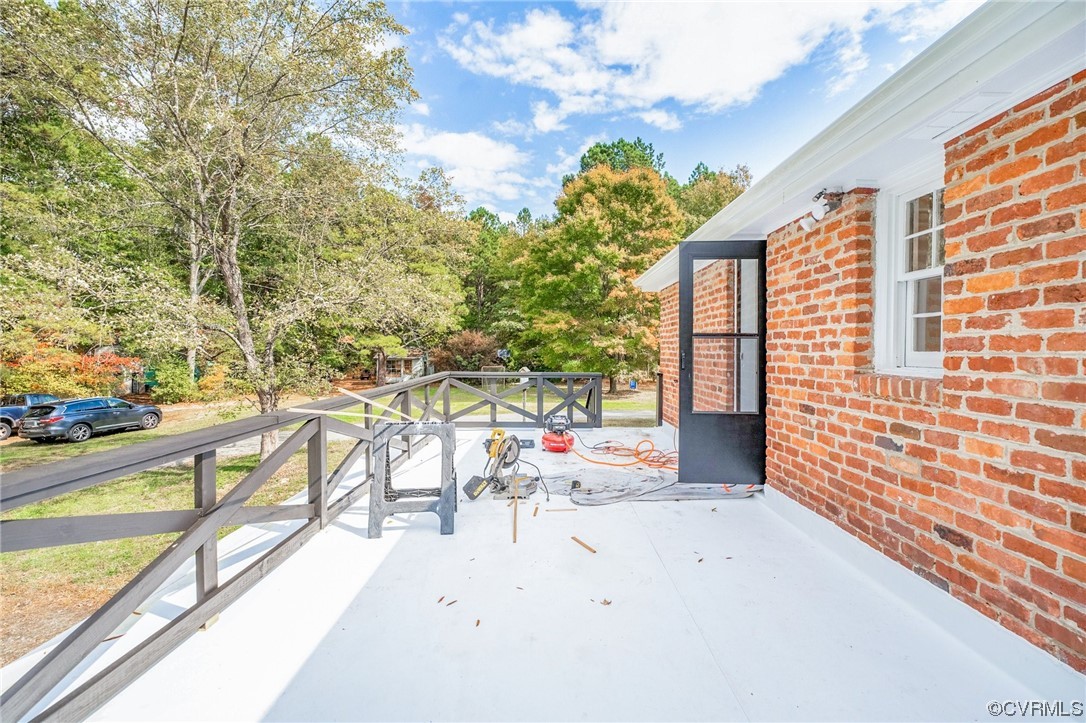 11252 Cauthorne Road Glen Allen, VA 23059 - Photo 33 of 45 a view of entryway with patio
