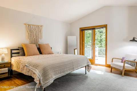 $799,000 | 2 Romney Way, Cottekill, NY 12419