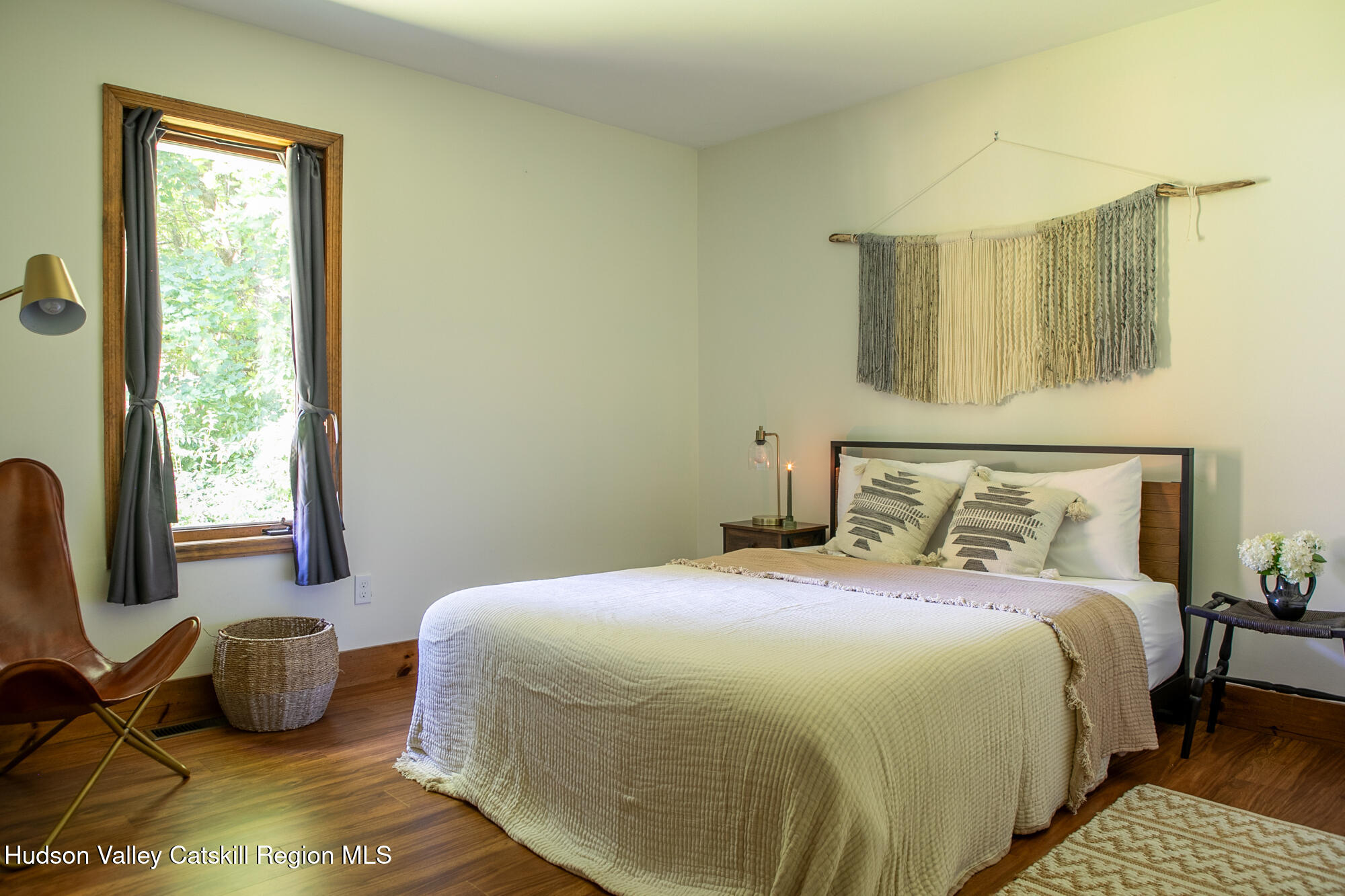 2 Romney Way Cottekill, NY 12419 - Photo 17 of 33 a bedroom with a bed and window