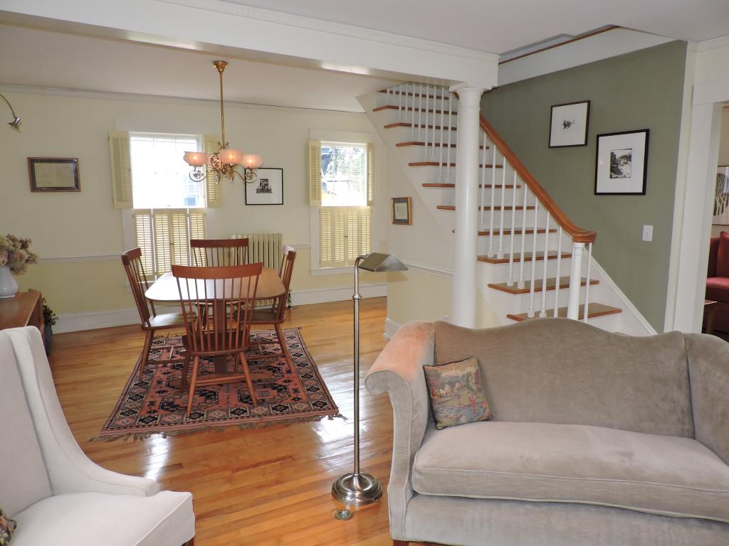 19 Chestnut Court Concord, NH 03301 - Photo 4 of 22
