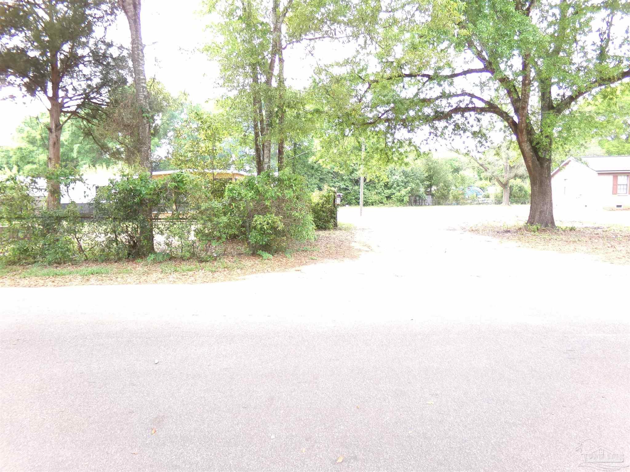 4363 Reinsma Road Milton, FL 32583 - Photo 14 of 15