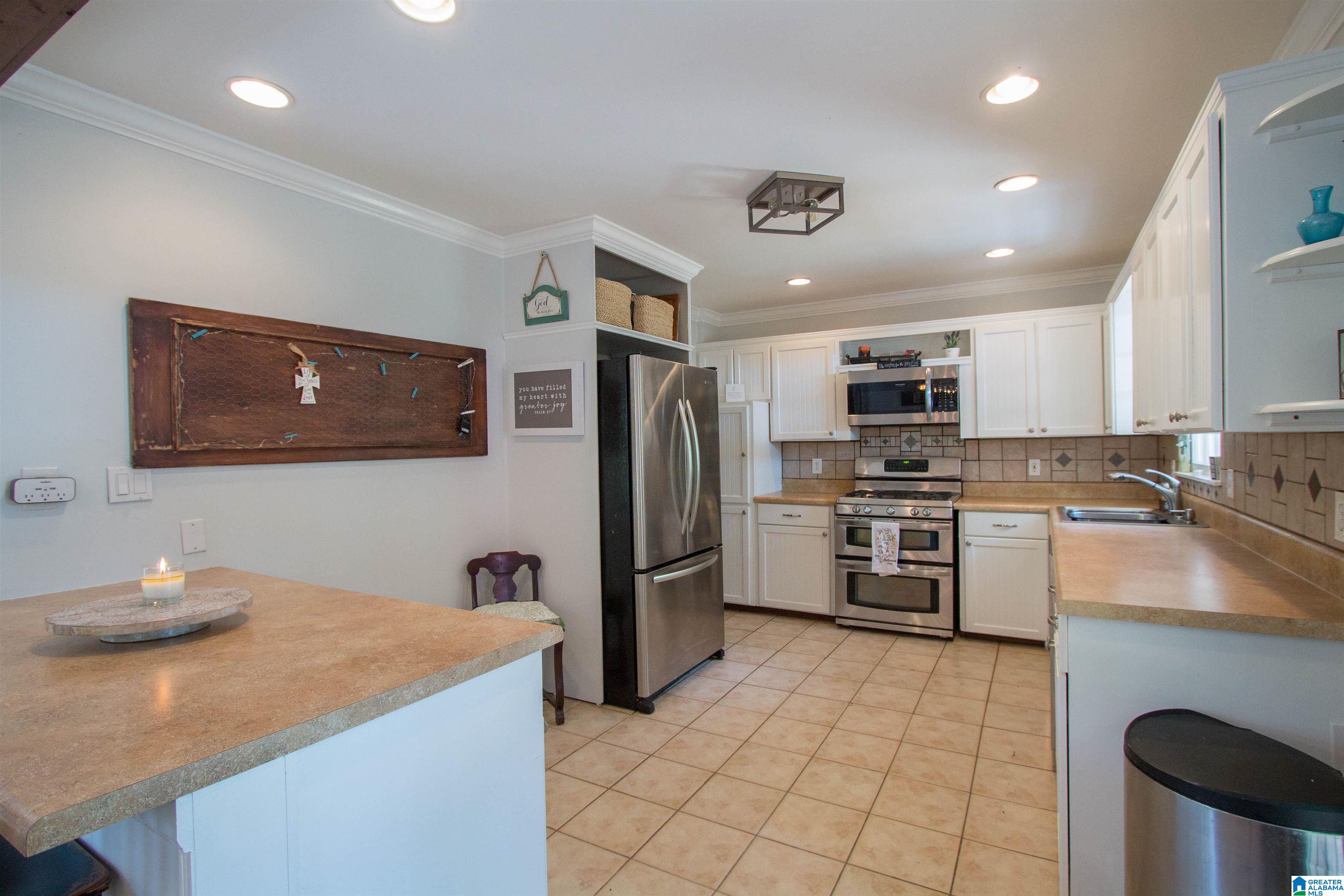 3509 Pineland Drive Birmingham, AL 35243 - Photo 10 of 50