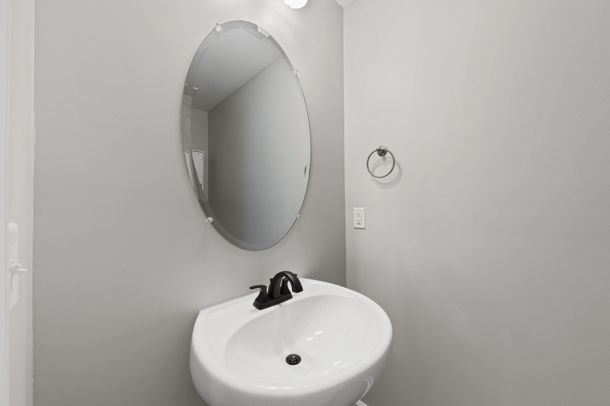 119 Davis Ridge Lane Clarksville, TN 37040 - Photo 11 of 30 a bathroom with a sink and mirror