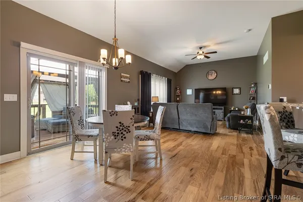 $430,000 | 3102 Ambercrest Loop, Jeffersonville, IN 47130