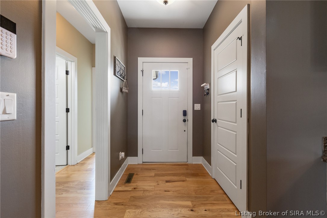 3102 Ambercrest Loop Jeffersonville, IN 47130 - Photo 17 of 53