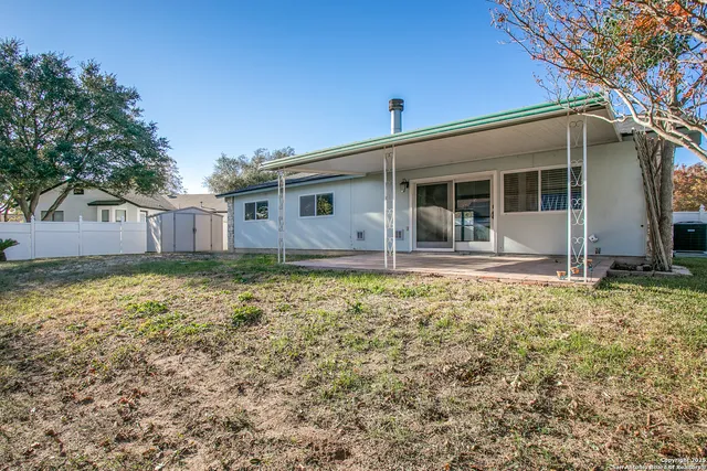 $1,700 | 13910 Thebes Circle, Universal City, TX 78148